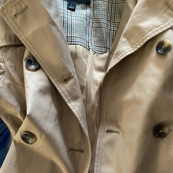 London Fog Trench - Picture 3 of 7